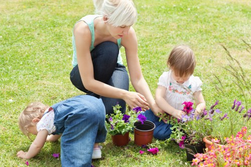 Why Choose Knightsbridge Landscaping